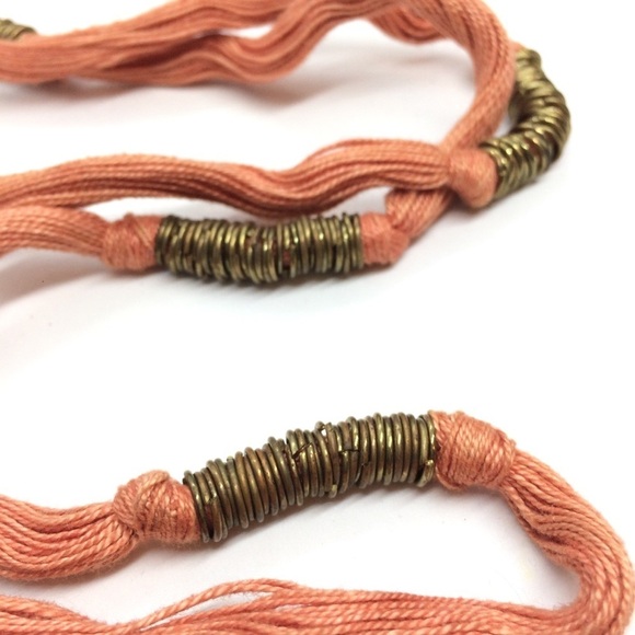 ARTISAN FABRIC FIBER YARN BRASS RINGS NECKLACE ARTSY LONG FLAPPER STYLE - Picture 7 of 10
